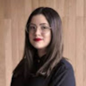 Meet your Posher, Manuela